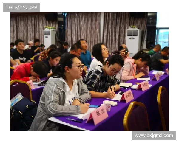 布伦森谈适应全新进攻体系强调保持清晰头脑并在实战中不断学习成长